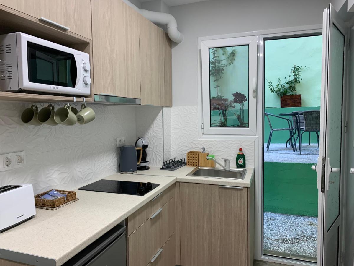 Cozy Apartment Metaxourgeio Greendom Athen Eksteriør bilde